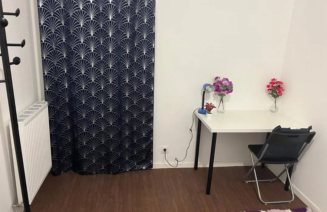 Chambre Partage 15Mn Cdg 25Mn Paris-1