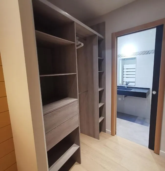 Chambre Dans Un Joli Appartement-1