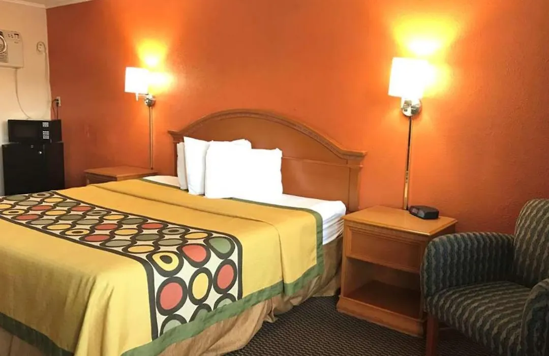 Happy Stay Inn-1