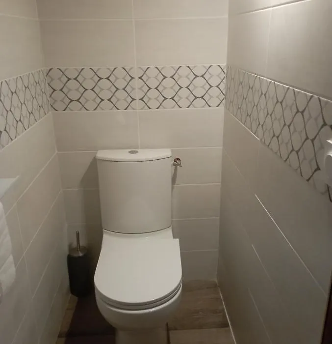 Chambre Triple,300 M Plage,Wifi,Clim,Vue Piscine-1