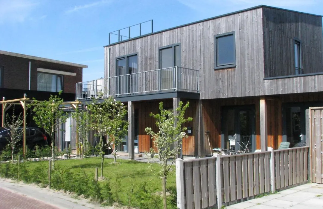 Active Bnb Den Haag-1