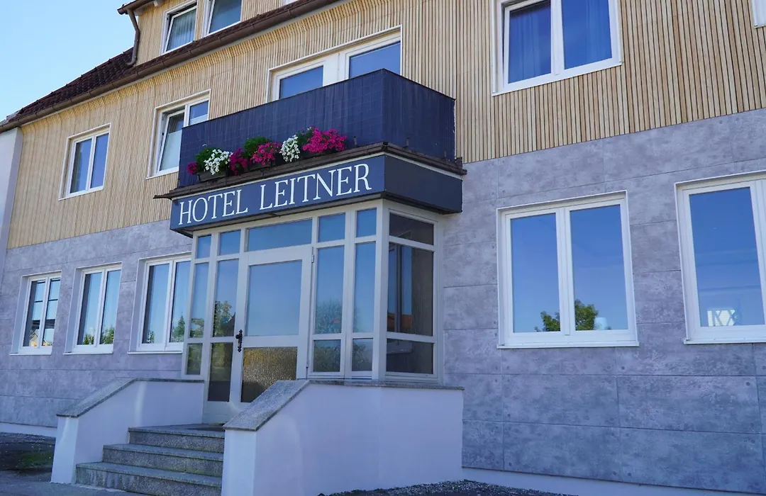 Leitner's Hotel Garni-1