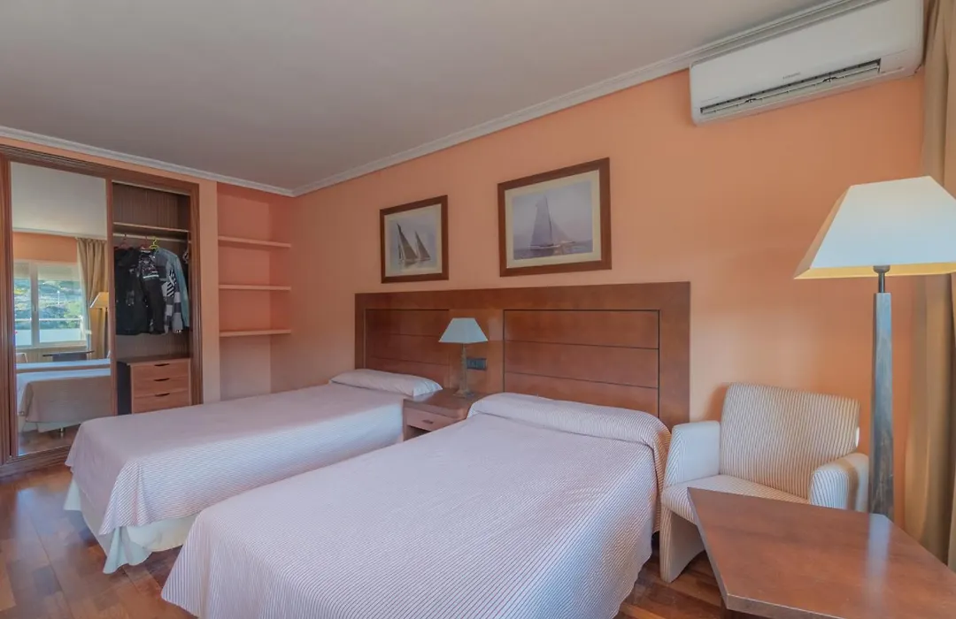 Hotel Náyade-1