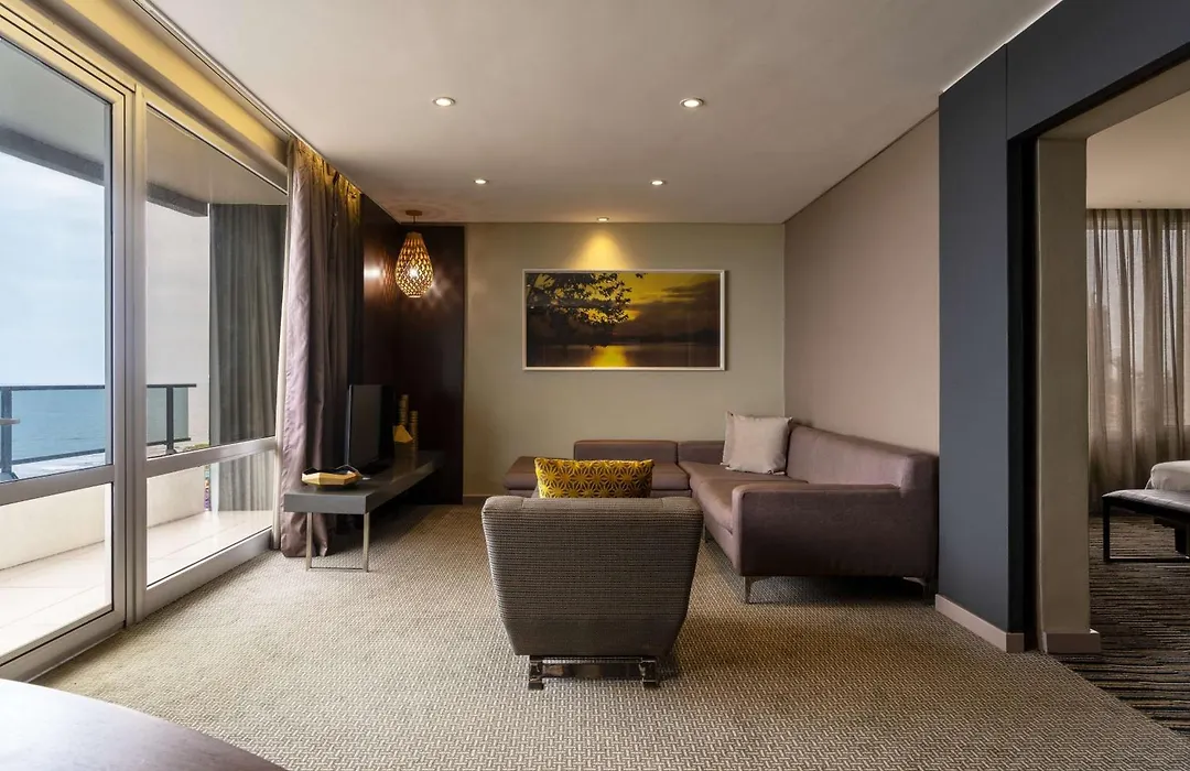 Radisson Blu Okoume Palace Hotel, Libreville-1