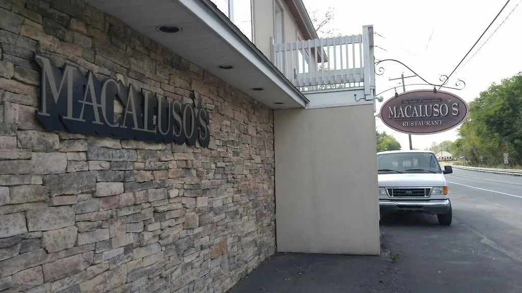 Macaluso'S At The Lantern Lodge-1