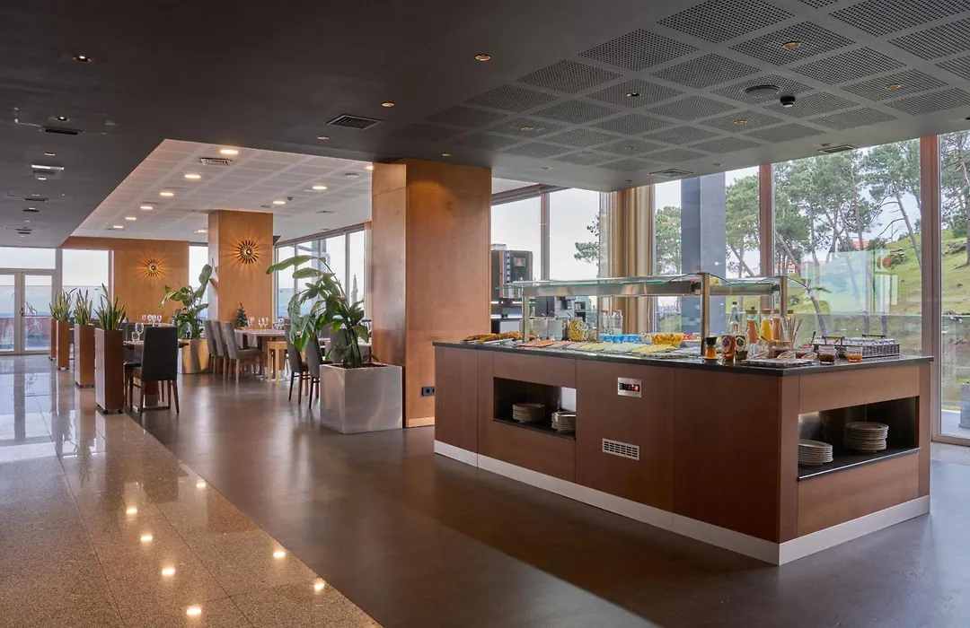 Hotel Versatile-1