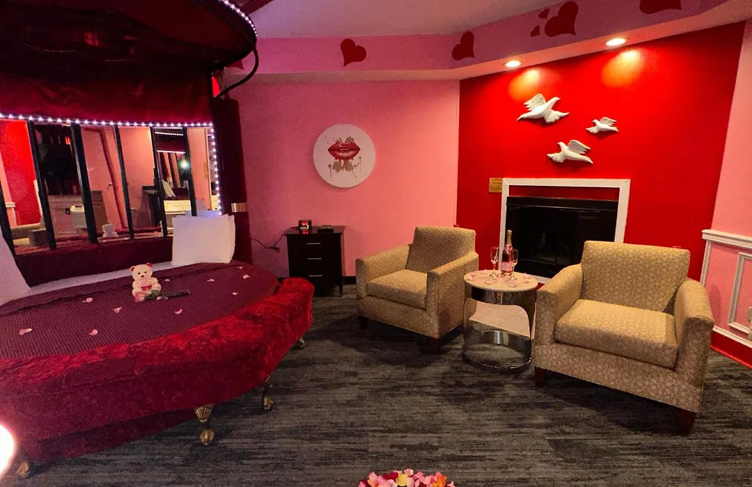 Inn of the Dove: Romantic Luxury Suites with Jacuzzi & Fireplace-1