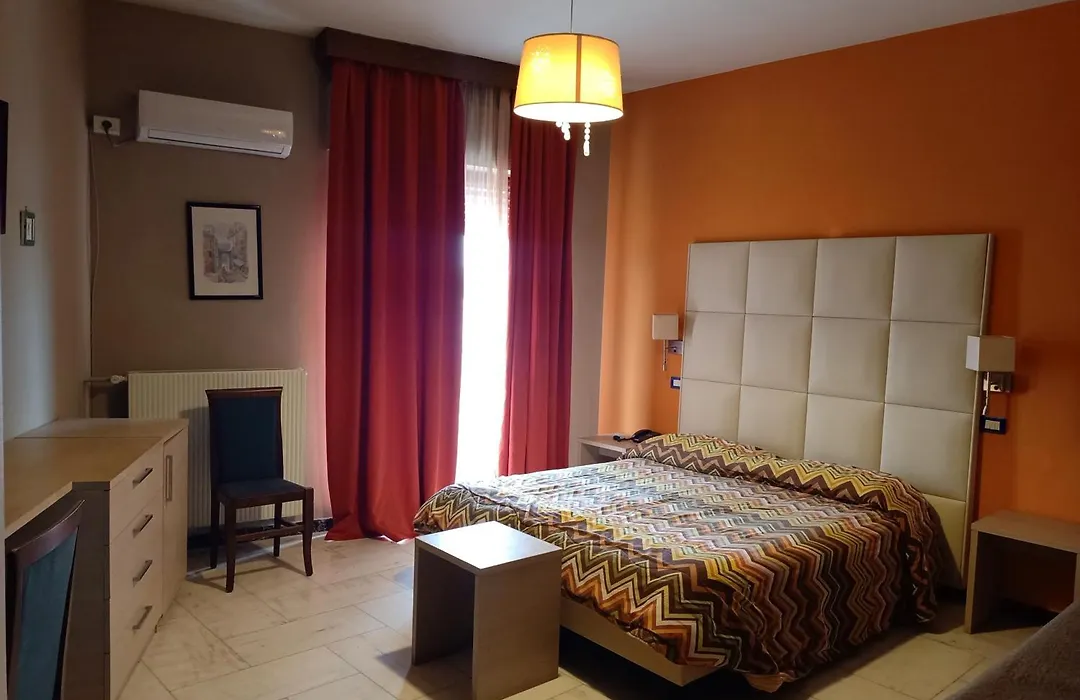 Hotel L'Approdo-1