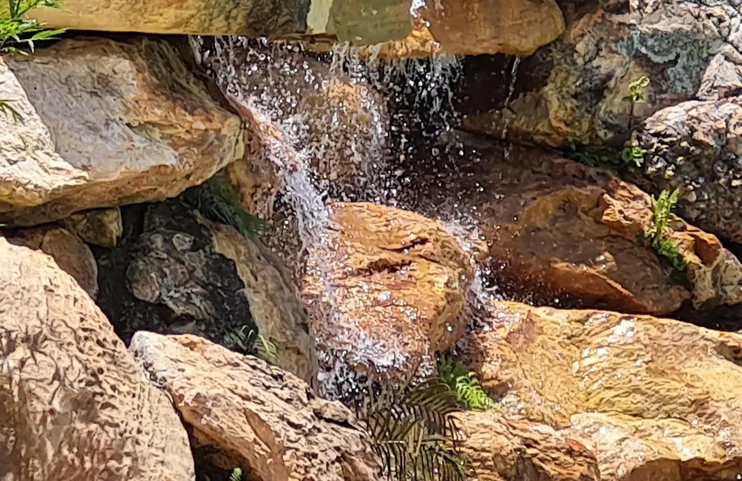 Chalé defronte Lagoa na Serra do Cipó próximo a Cachoeira Grande, Cachoeira do Pedrão e Cachoeira Véu da Noiva-1
