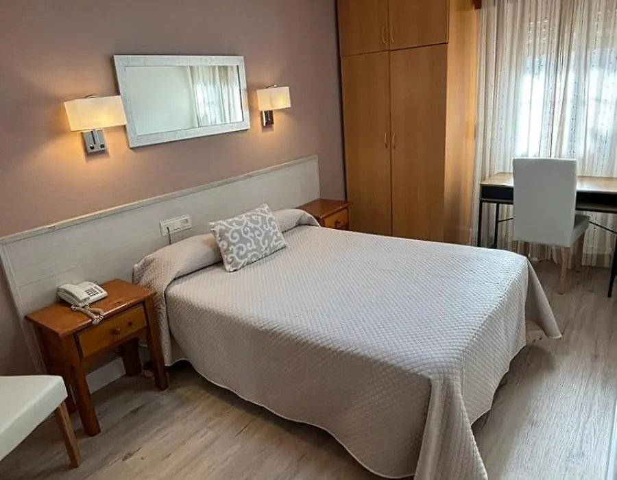 Hostal Atienzar-1