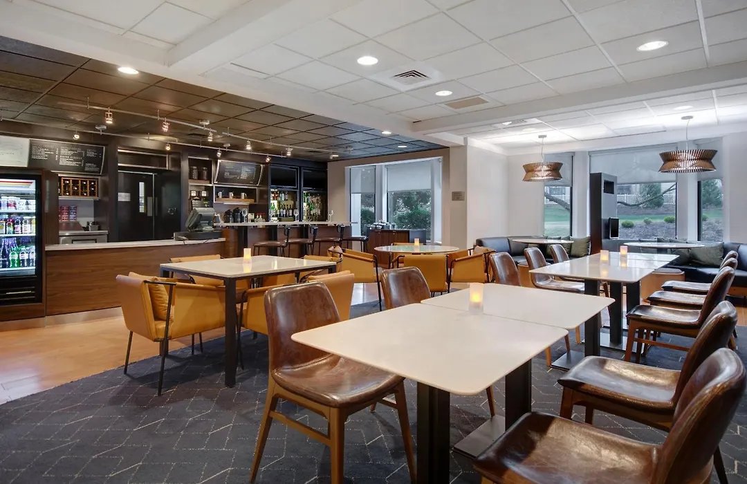 Courtyard By Marriott State College-1