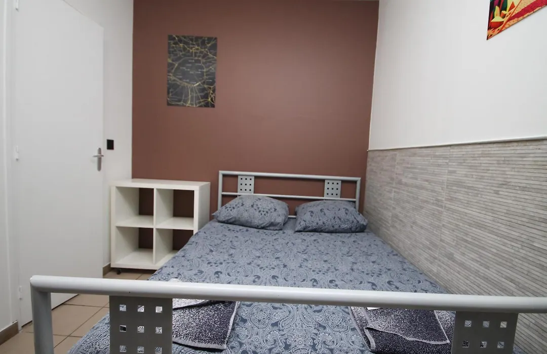 05 - Chambre confort au calme avec TV WIFI-1