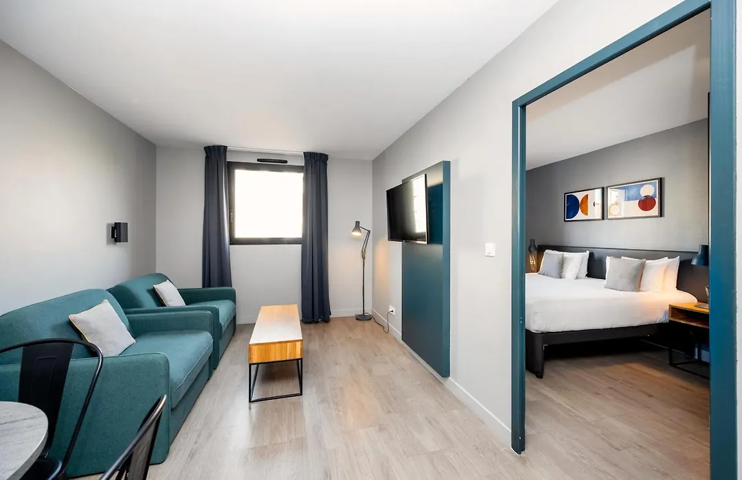 Staycity Aparthotels Marseille Centre Vieux Port-1