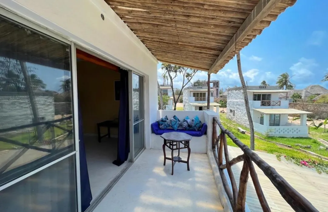 Barracuda Inn Resort-1
