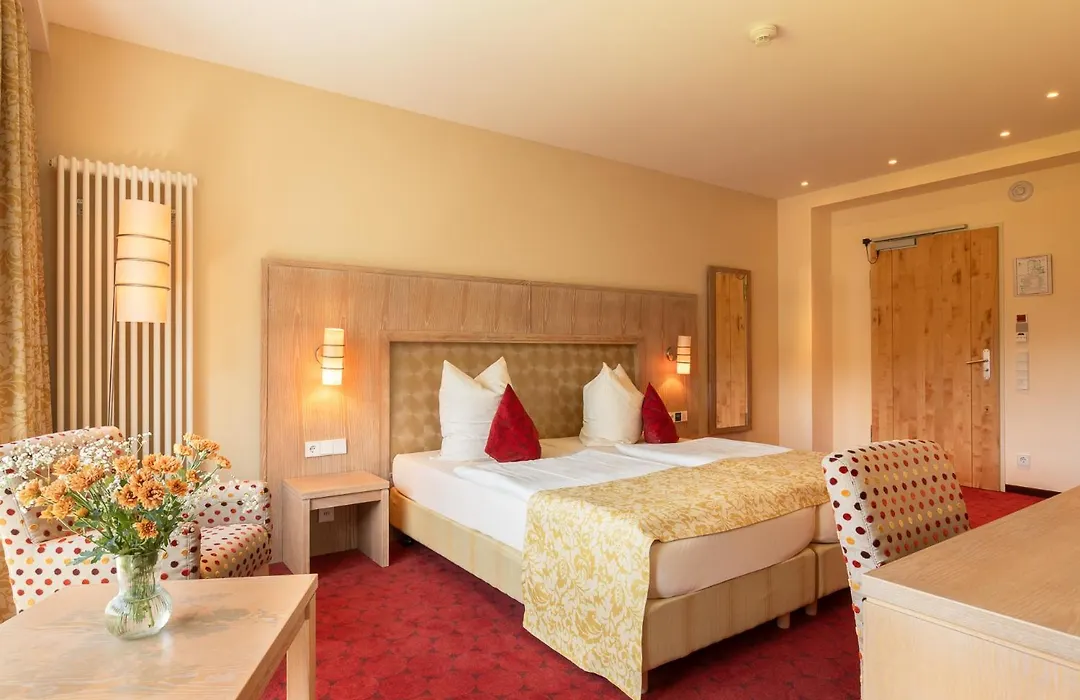 Hotel Waldesrand-1