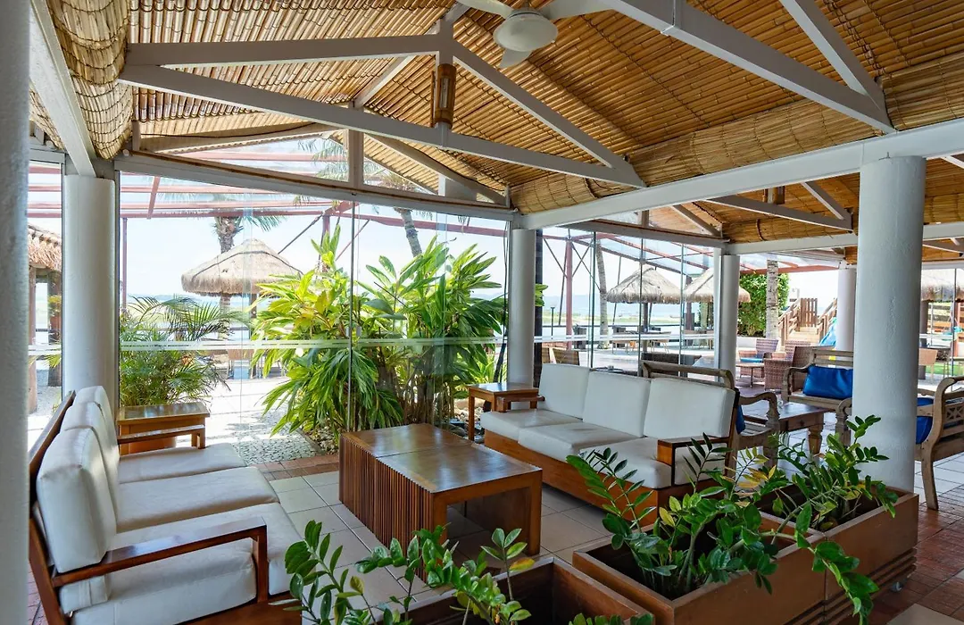 Costa Norte Ponta Das Canas Hotel-1