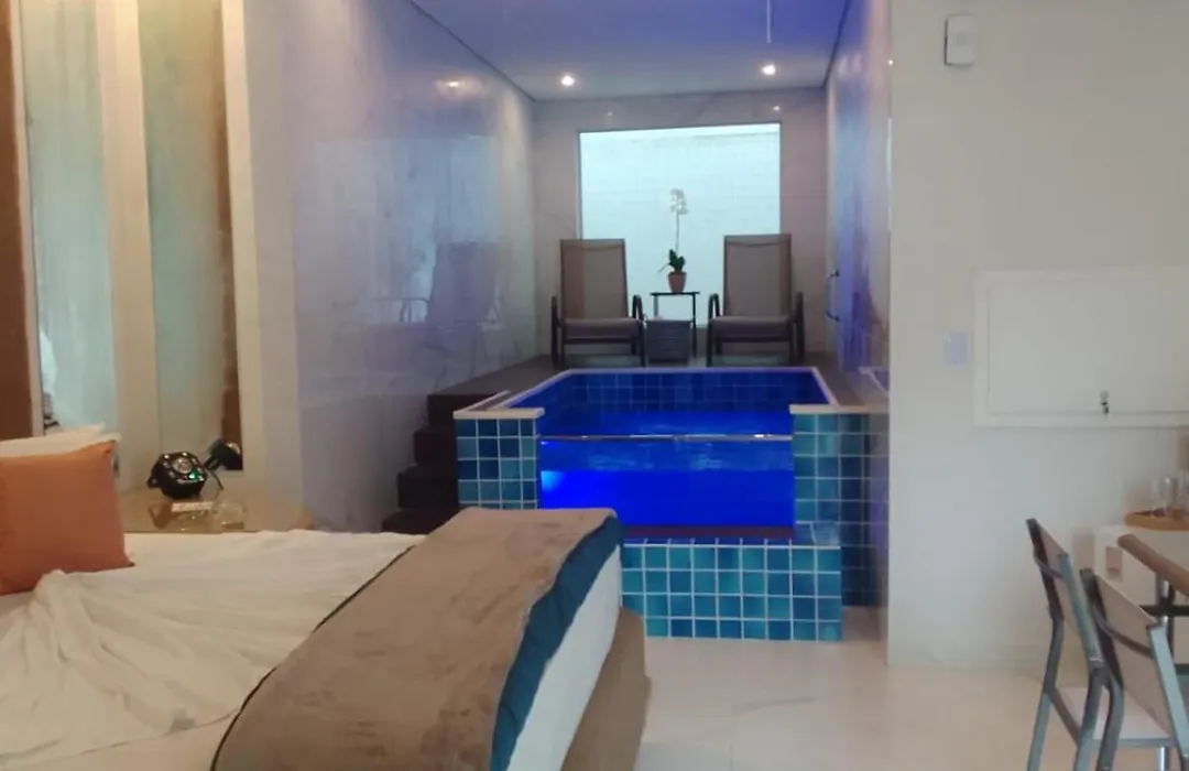 Flash Motel (Adults Only)-1