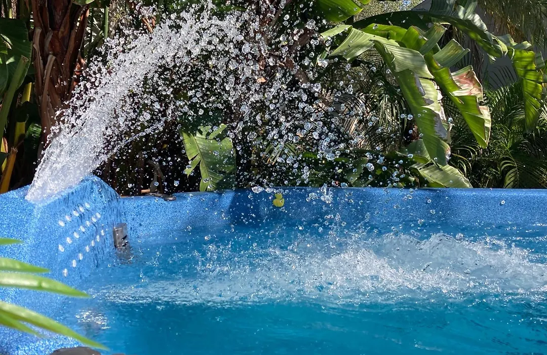 3Gulls Inn Ozona-Boutique Hotel-Steps From Restaurants & Brewery-Swimspa Pool-Pet Friendly-1