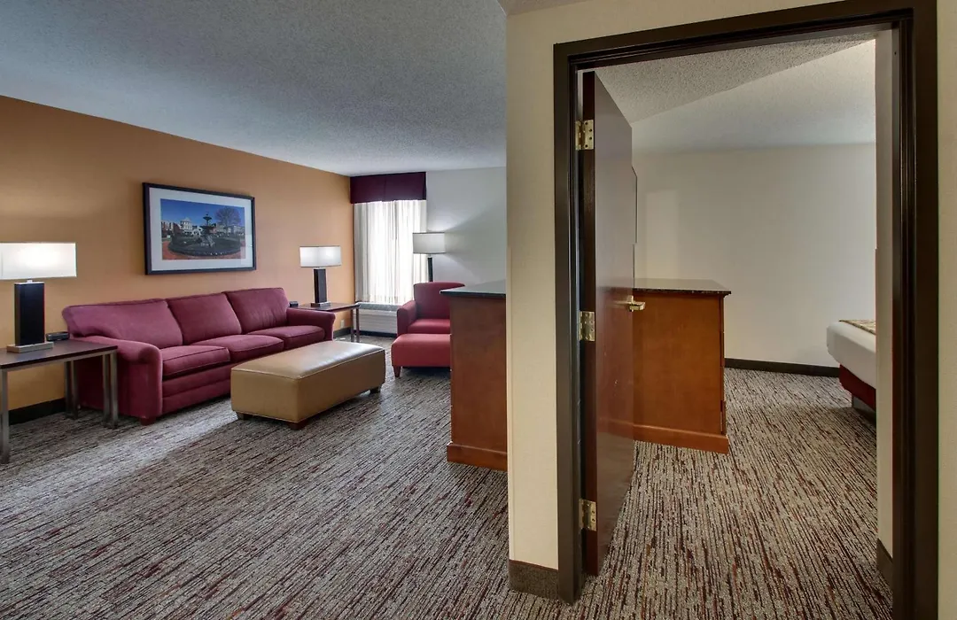 Drury Inn & Suites Bowling Green-1