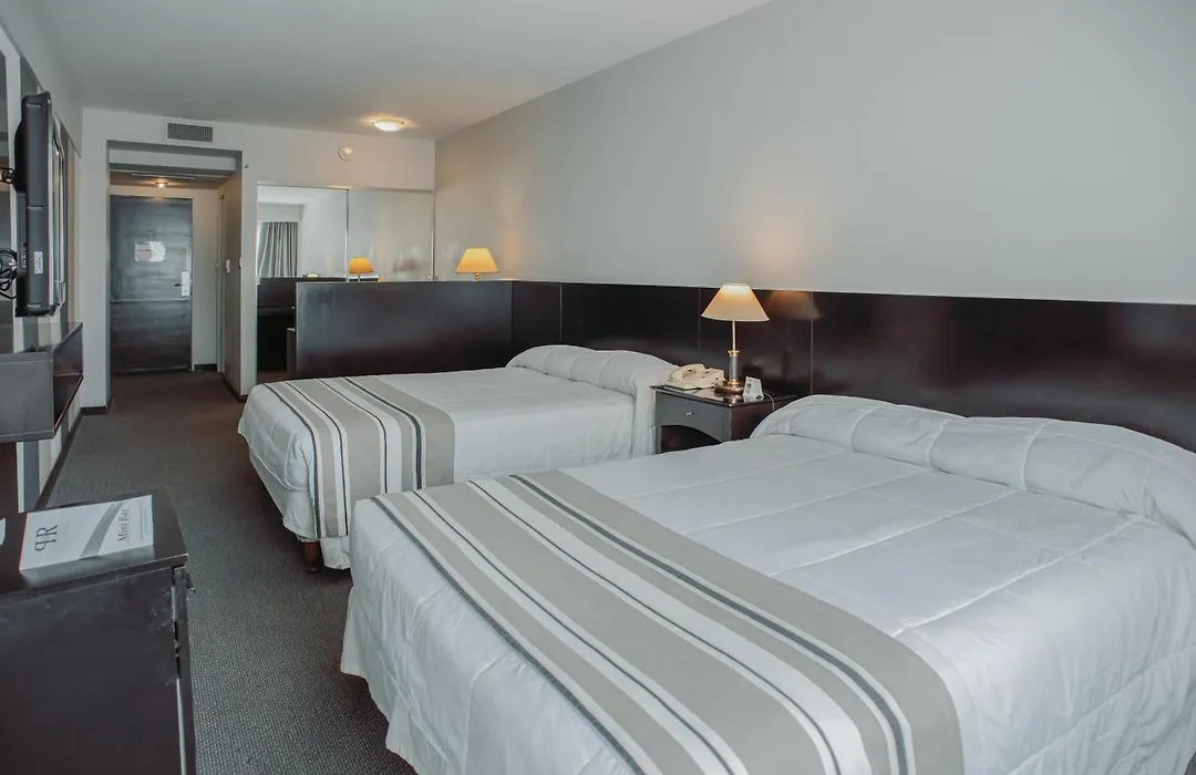 Plaza Real Suites Hotel-1