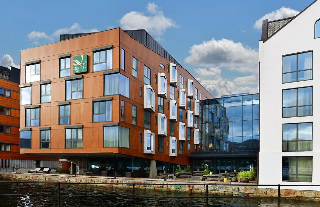Quality Hotel Waterfront-1