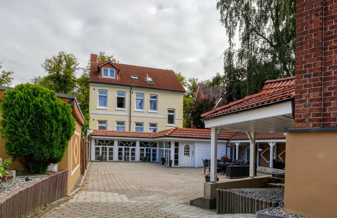 Apartment Hotel zur Hanse Bahnhof Stade-1