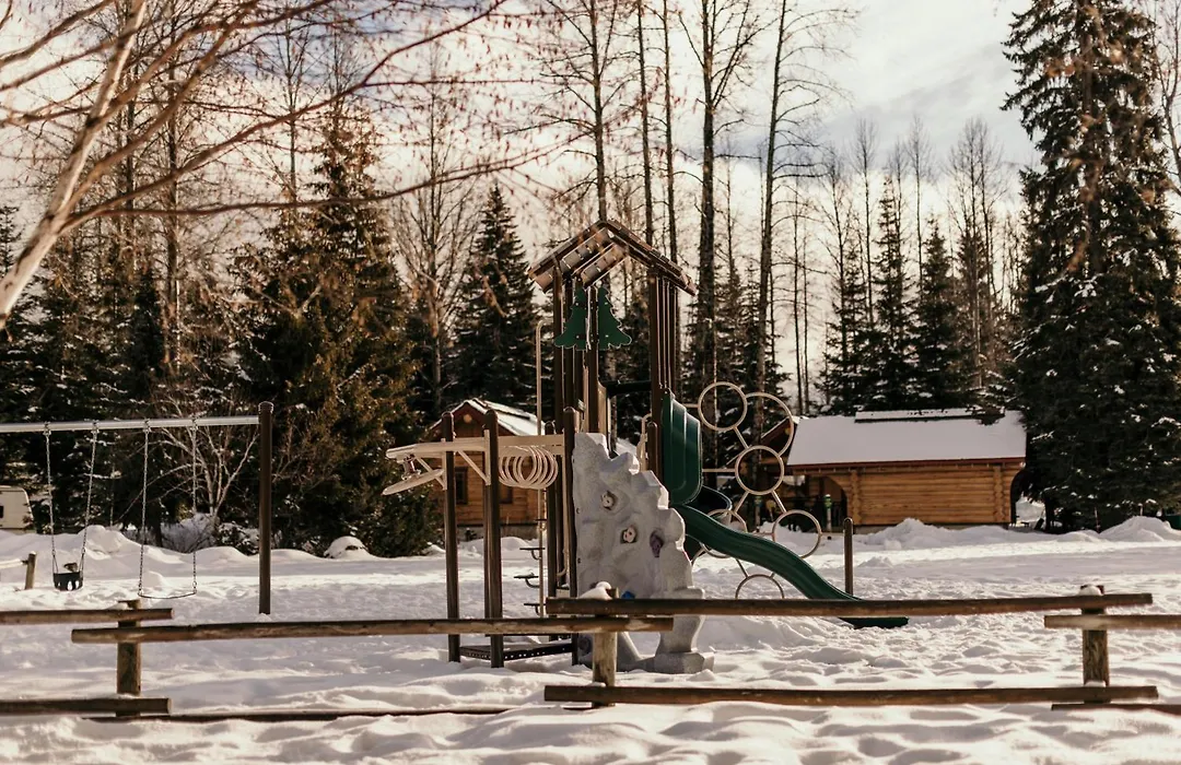 Riverside Resort-1