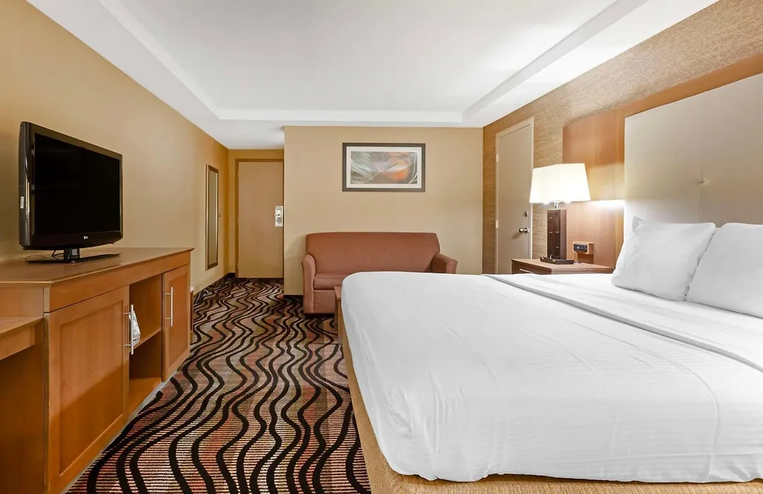 Best Western Summit Inn-1