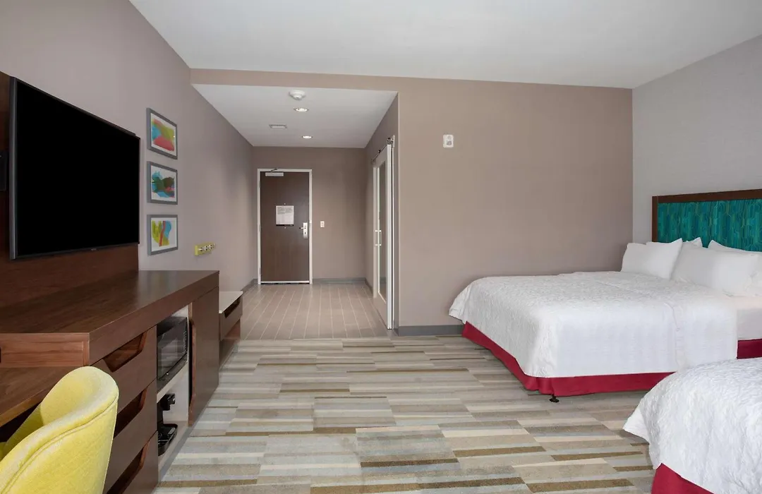 Hampton Inn & Suites Watsonville-1