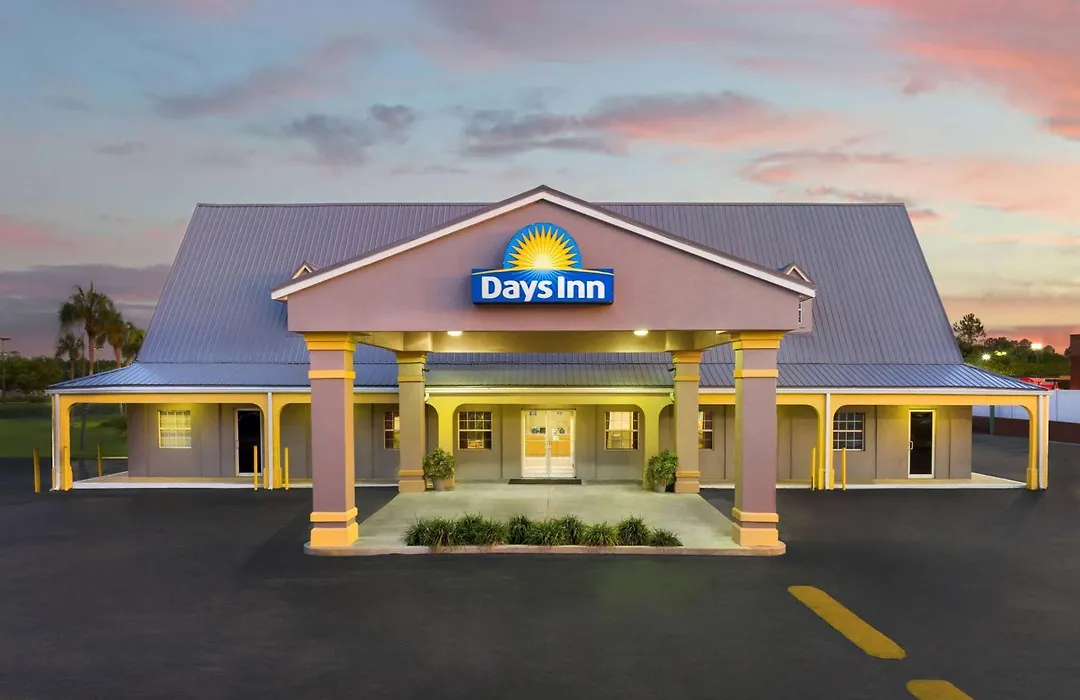 Days Inn By Wyndham Lake City I-75-1