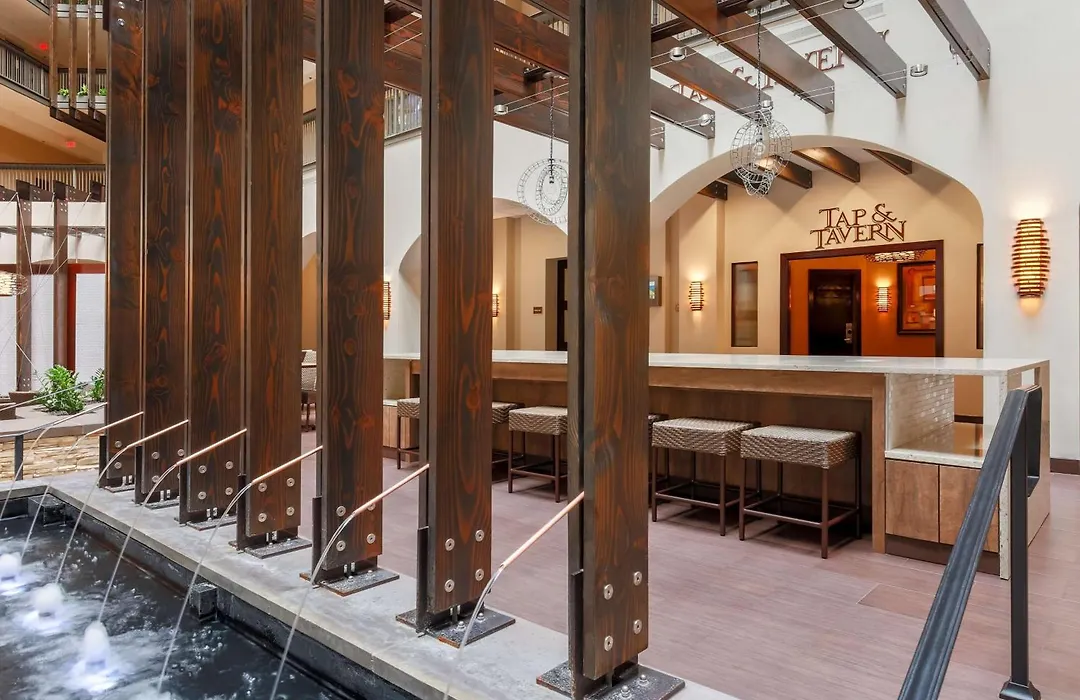 Embassy Suites By Hilton Dallas-Love Field-1