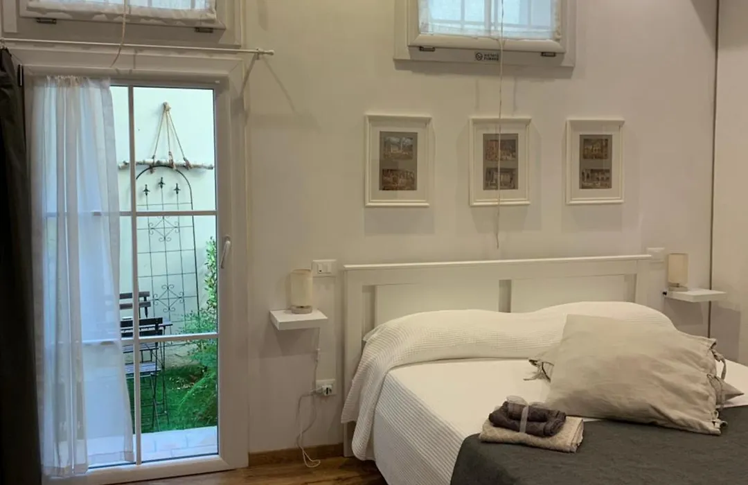 San Pierino Charming Rooms-1