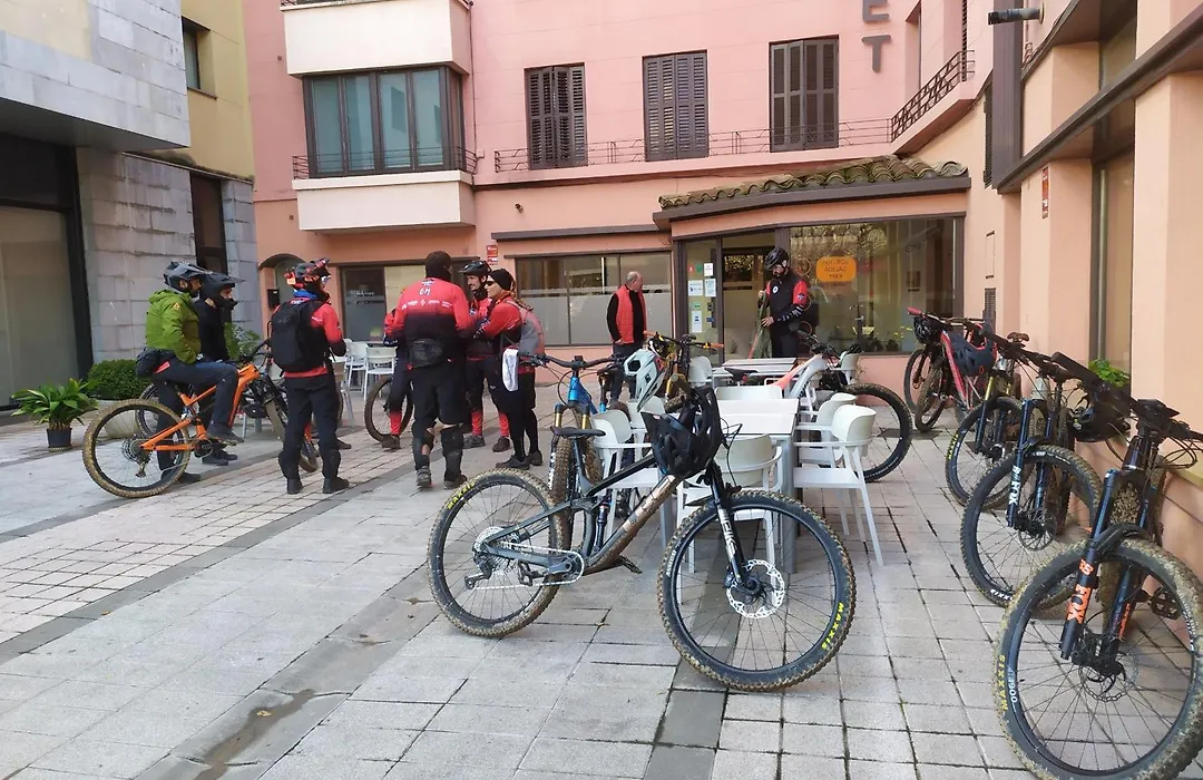 Hotel Alegret-1