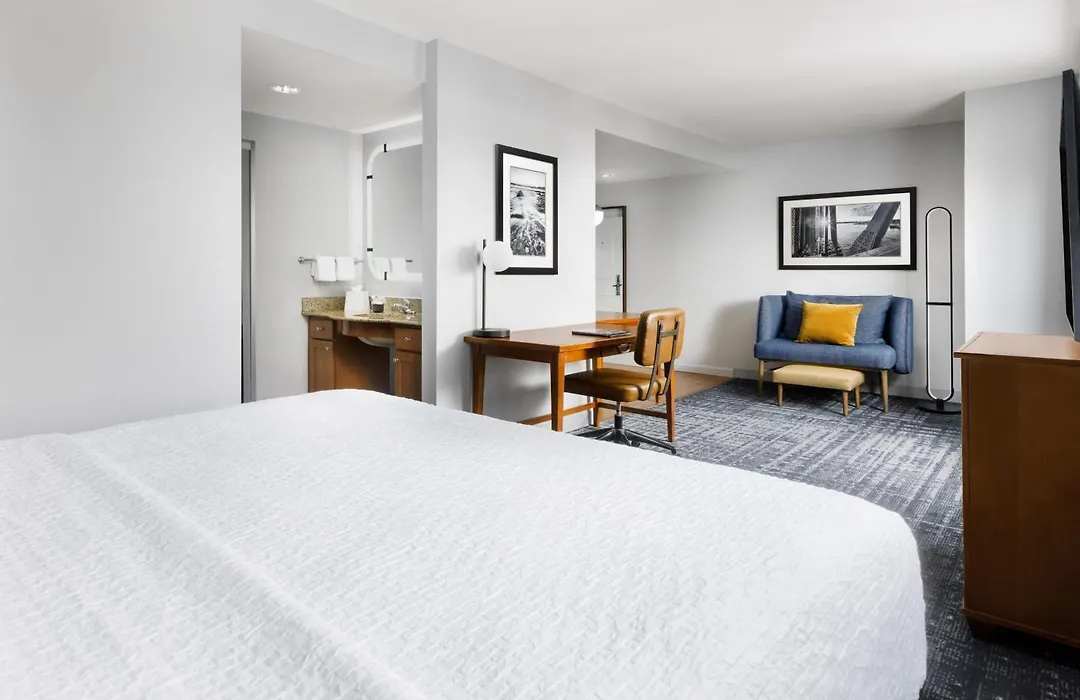 Homewood Suites By Hilton Portsmouth-1