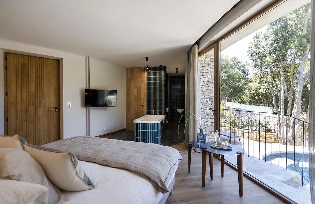 A SPERANZA Suites avec piscine privative chauffée-1