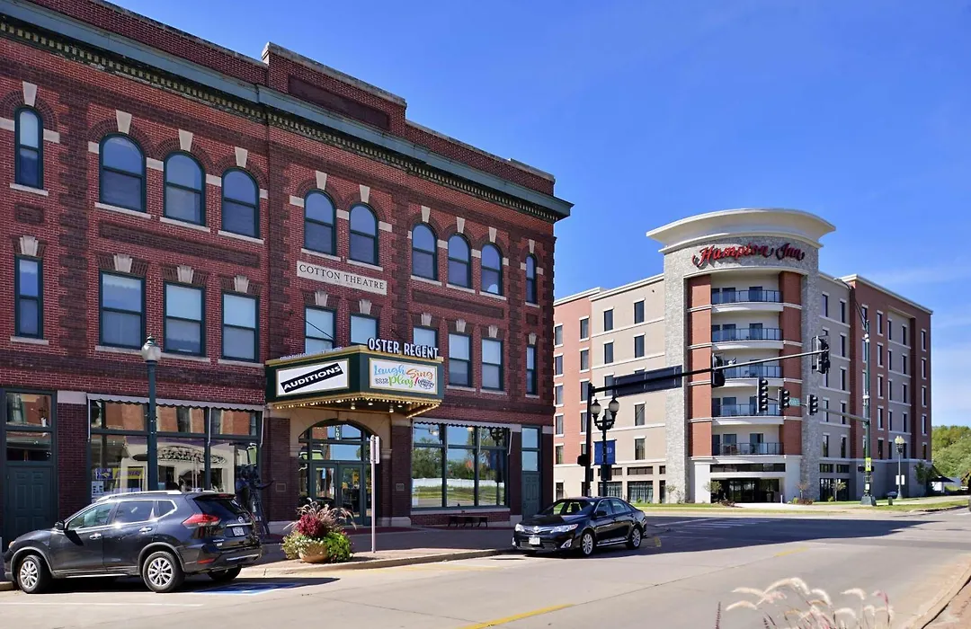Hampton Inn Cedar Falls Downtown, Ia-1
