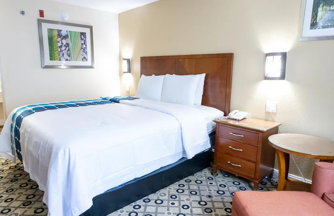 Baymont By Wyndham College Park Atlanta Airport South-1