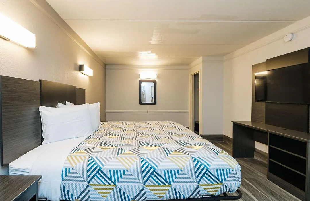Motel 6-Baytown, Tx - Garth Rd-1