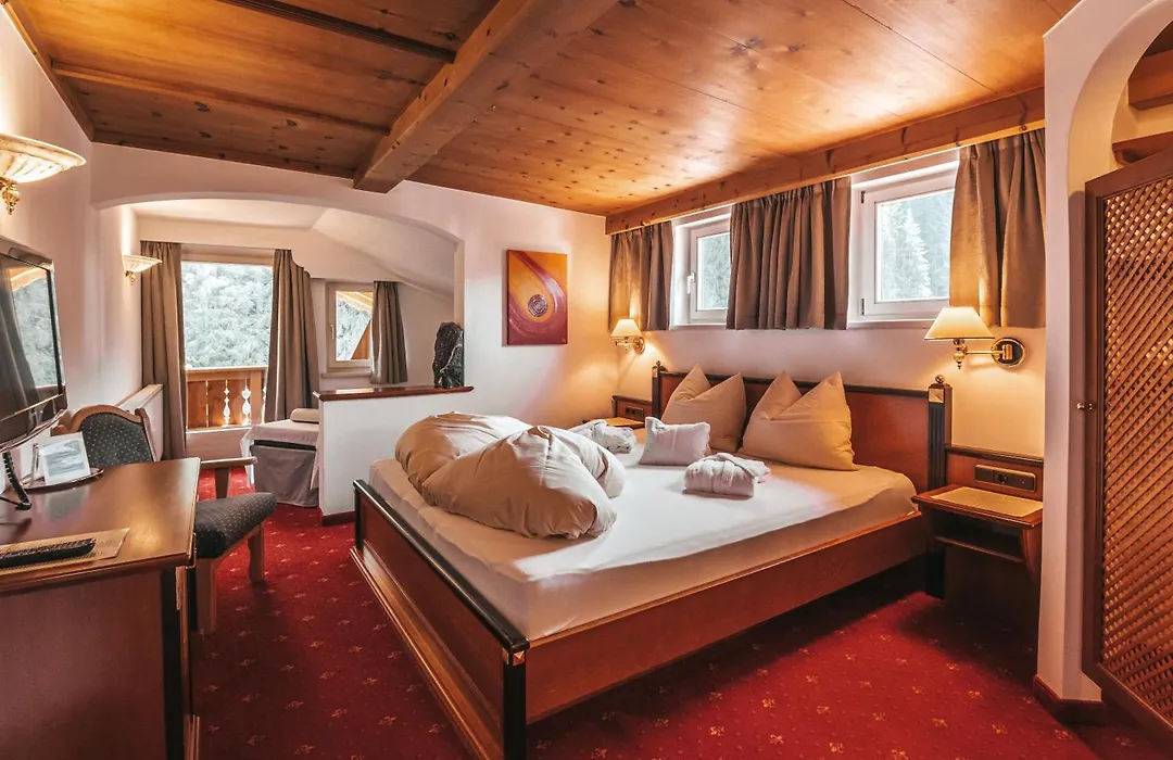 Hotel Kristall - Adults Only-1