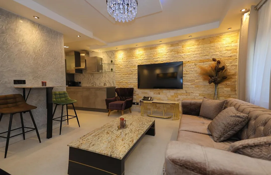 Suites Aix La Chapelle, Exclusive Apartments, Wellness And More, Aachen City-1