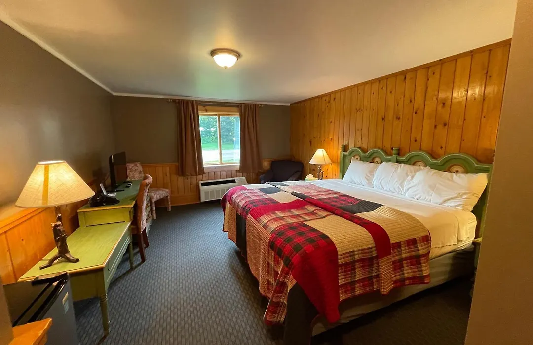 Northern Lights Lodge-1