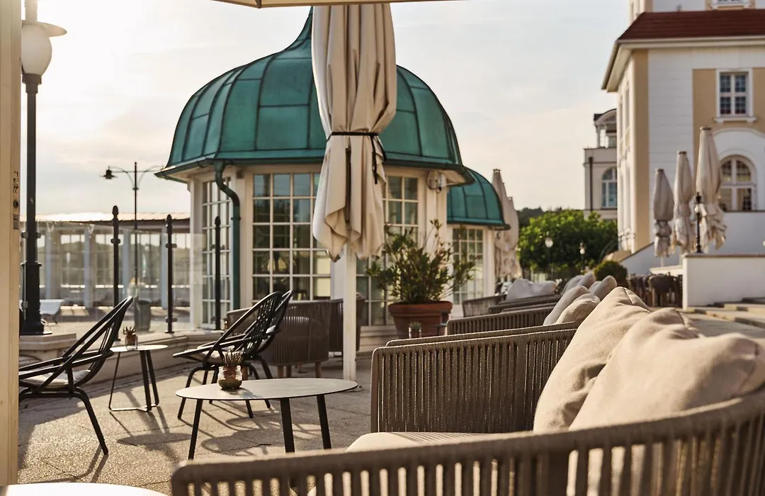 Travel Charme Kurhaus Binz-1