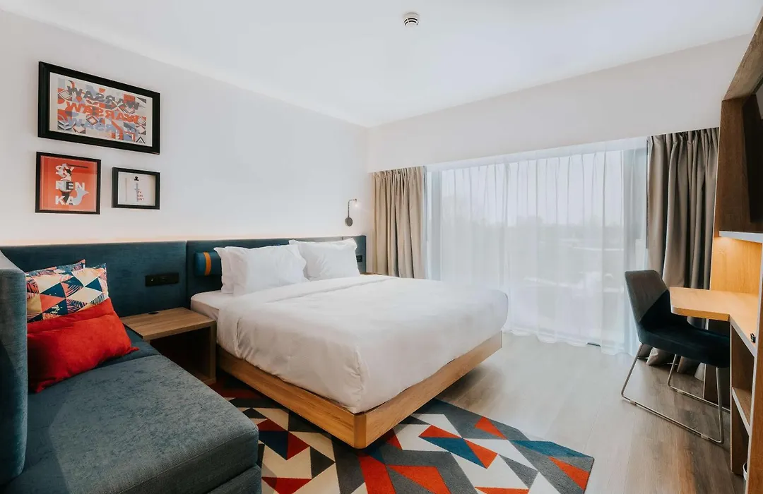 Hampton By Hilton Warsaw Reduta-1