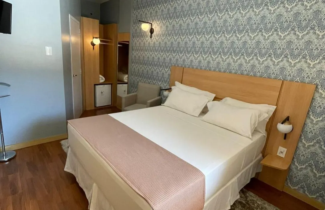 Hotel Oeste Plaza-1