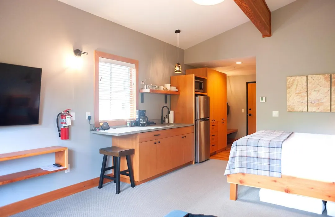 The Suites On Main-1