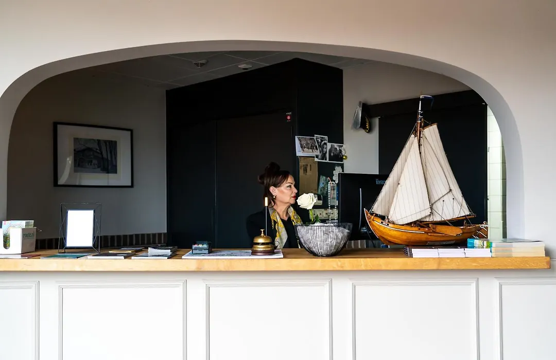Restaurant&Hotel Monopole Harderwijk-1