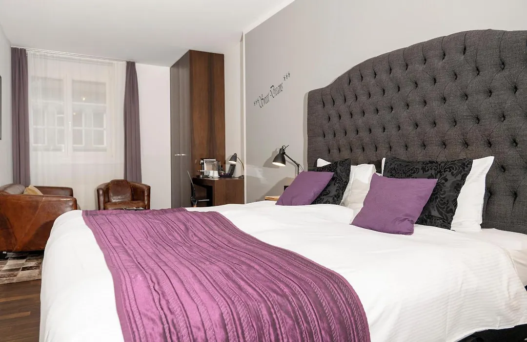 Boutique Hotel Weisses Kreuz - Adult only Hotel-1
