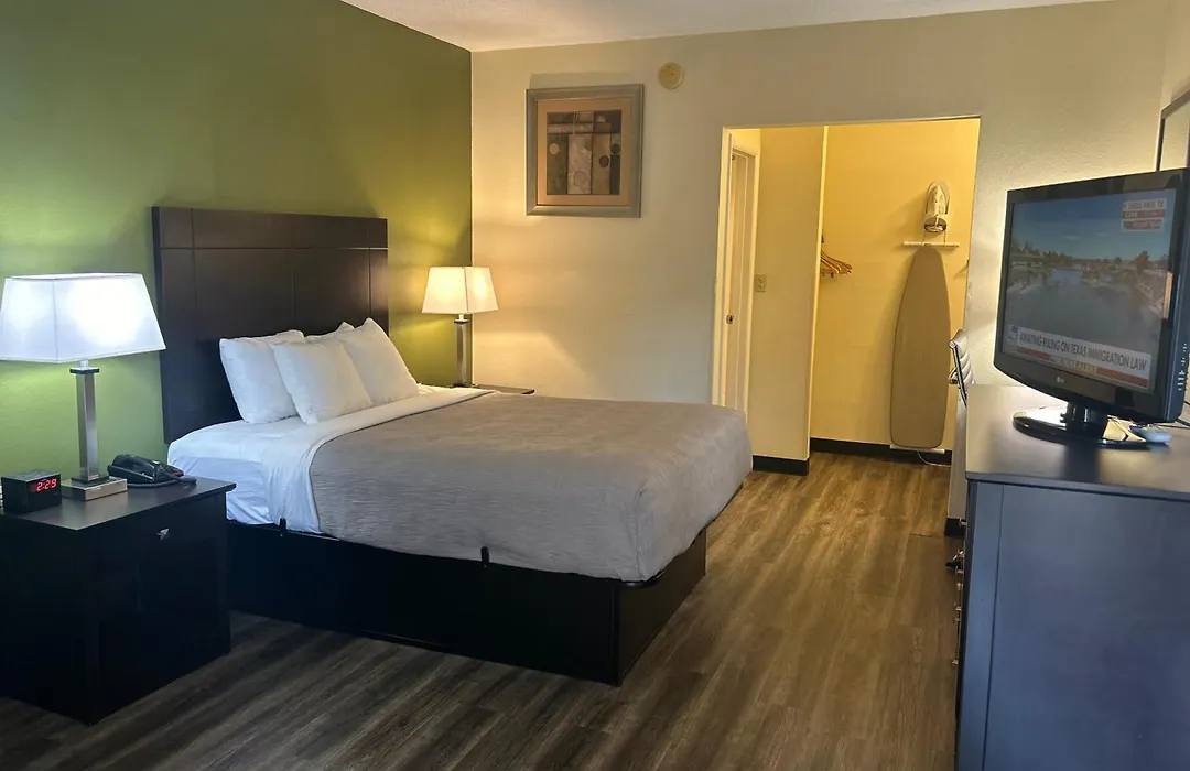 Quality Inn Tullahoma-1