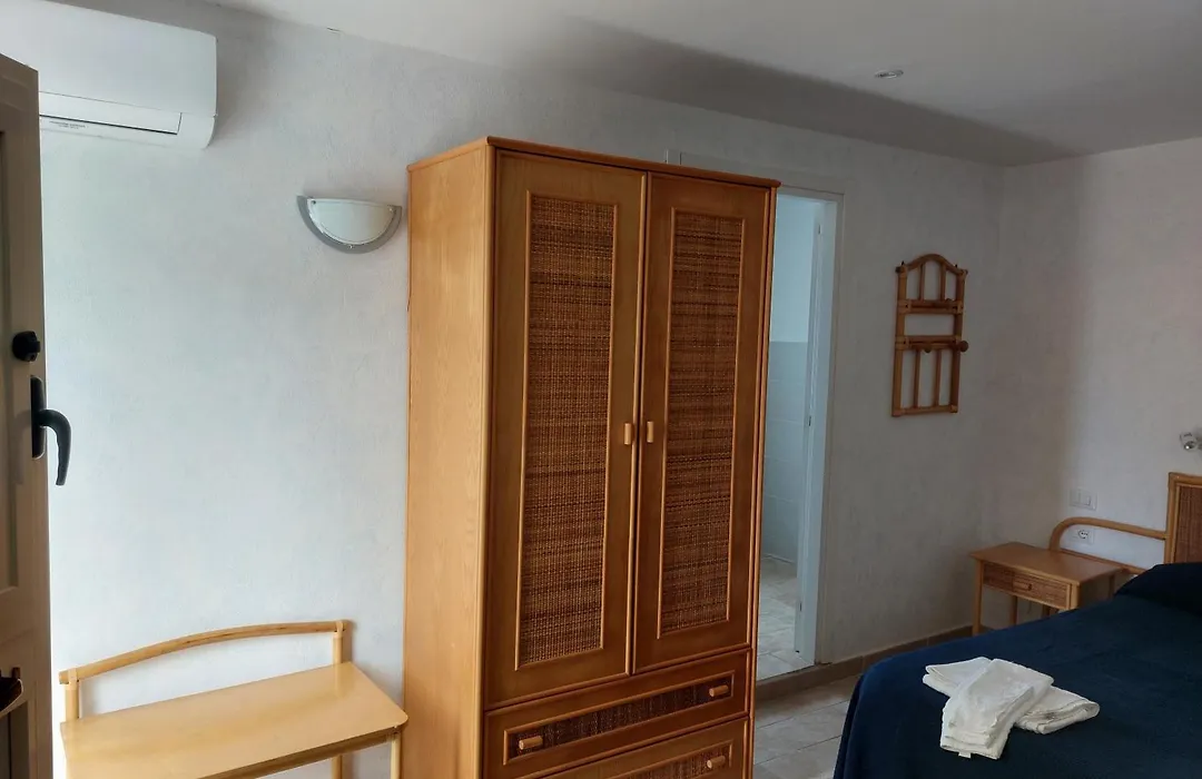 Hotel Piccolo Mondo-1