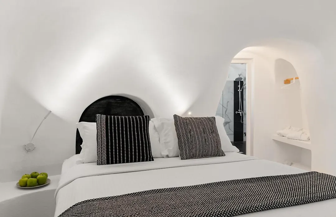 Mill Houses New Elegant Suites By Mr And Mrs White-1